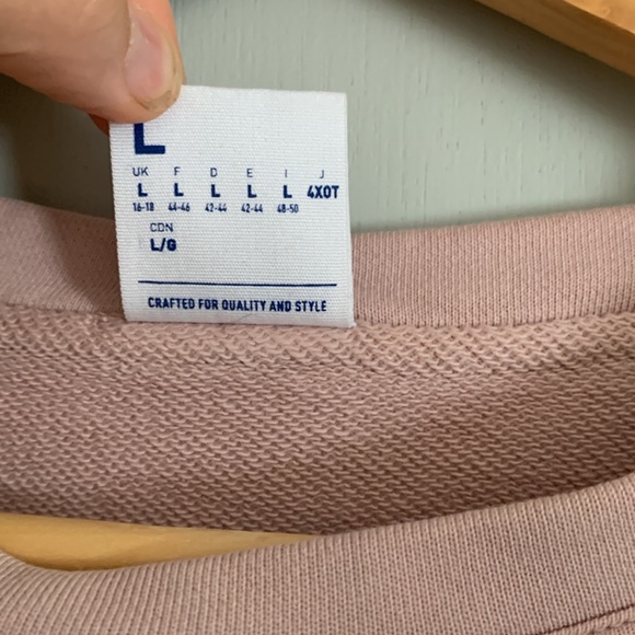 Reebok sweater - Picture 4 of 4